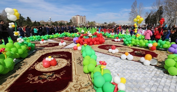 Gəncədə Novruz şənliyi – FOTOLAR